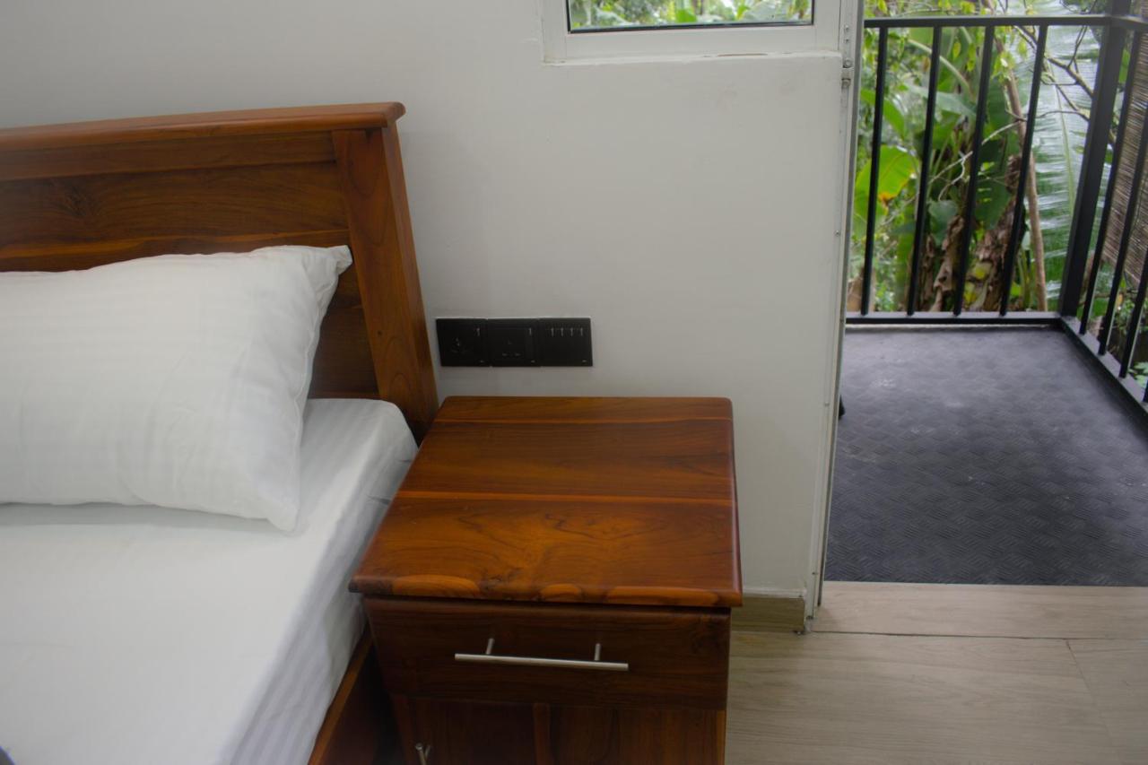 Serene Home Kandy Extérieur photo